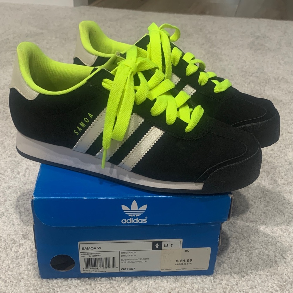 adidas Samoa Sneakers - Black with Neon Yellow Accents